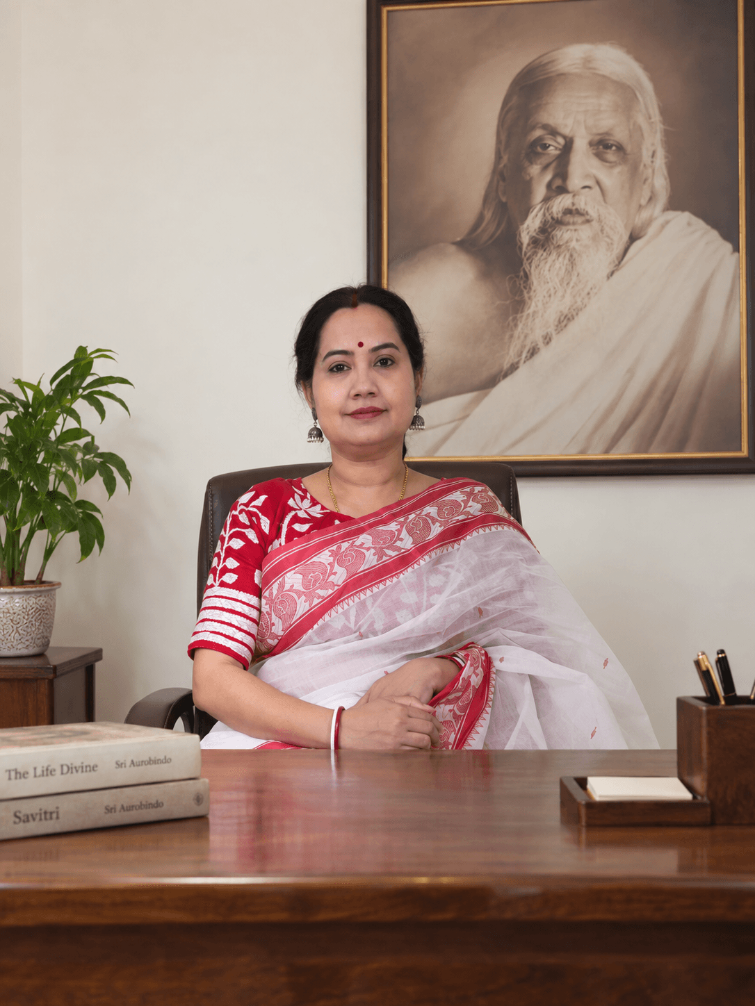 Portrait of Dr. Mouli Mishra, Co-Founder and Clinical Lead at Poornam